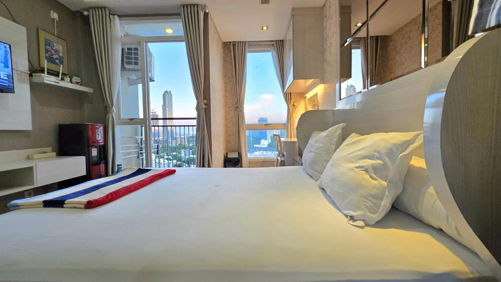Appartement Jiexpo Kemayoran Sunrise View -min 3 Nights- Jakarta