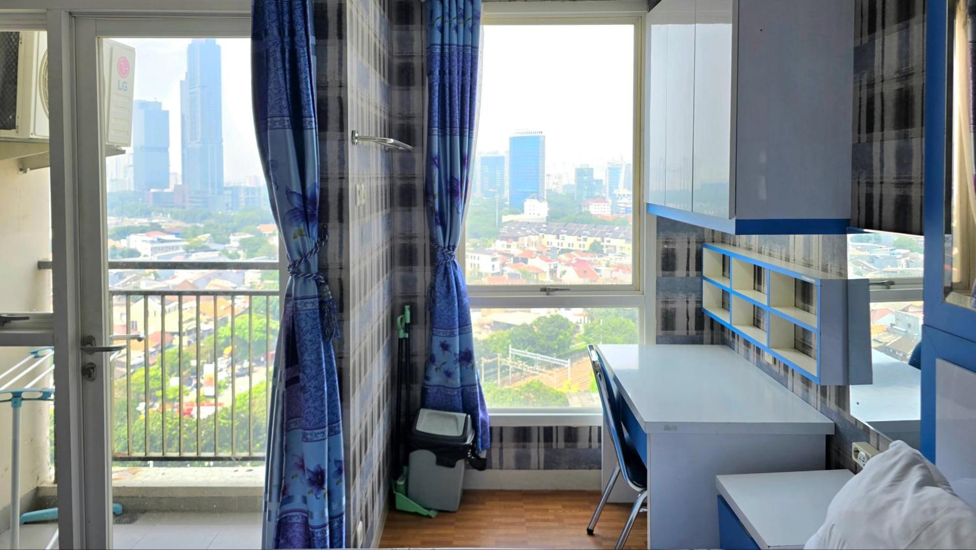 Jiexpo Kemayoran Sunrise View -min 3 Nights-